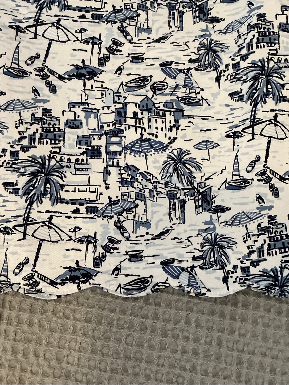 Talbots Outlet White and Navy Cotton 7” Shorts size 10 - Picture 6 of 11